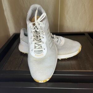 adidas Men’s Golf shoes Gray and White